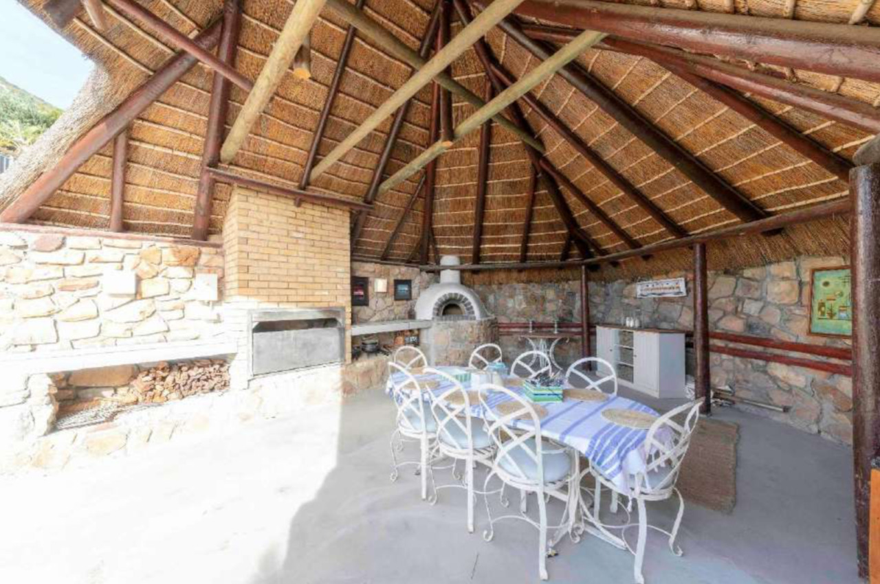 Photo 6 of Llandudno Summer accommodation in Llandudno, Cape Town with 4 bedrooms and 4 bathrooms