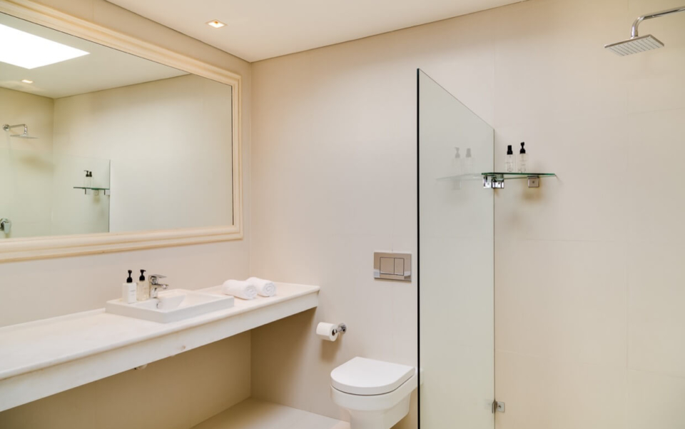 Photo 8 of Finchley Villa accommodation in Camps Bay, Cape Town with 5 bedrooms and 5 bathrooms