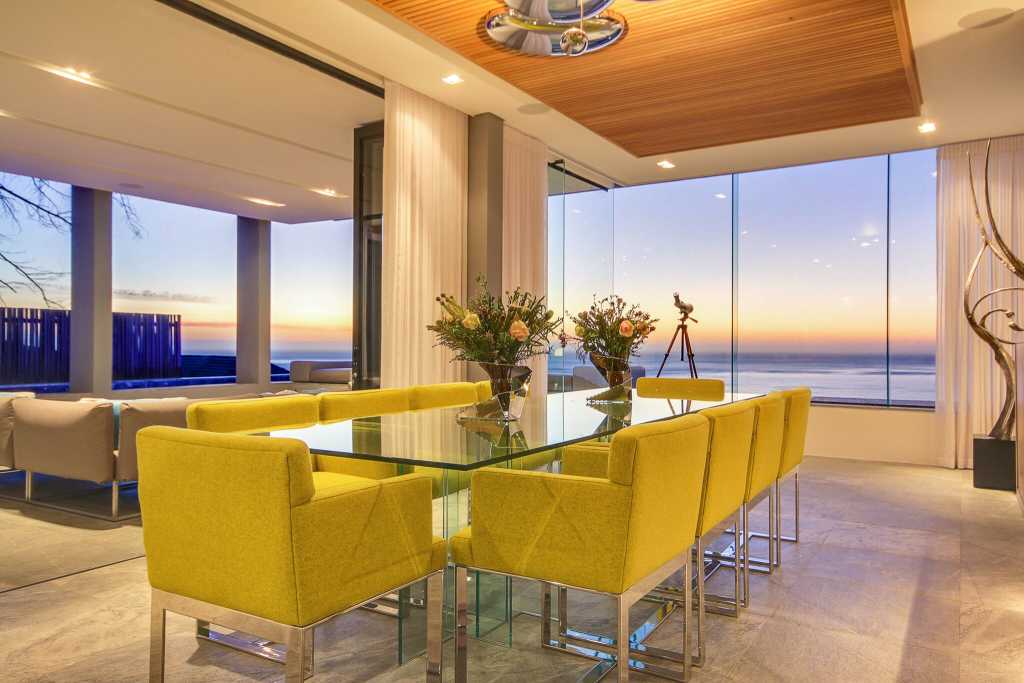 Photo 7 of Geneva Drive Villa accommodation in Camps Bay, Cape Town with 5 bedrooms and 5 bathrooms
