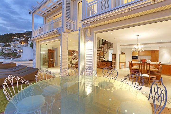 Photo 6 of Ivory Sands Bungalow accommodation in Clifton, Cape Town with 2 bedrooms and 2 bathrooms