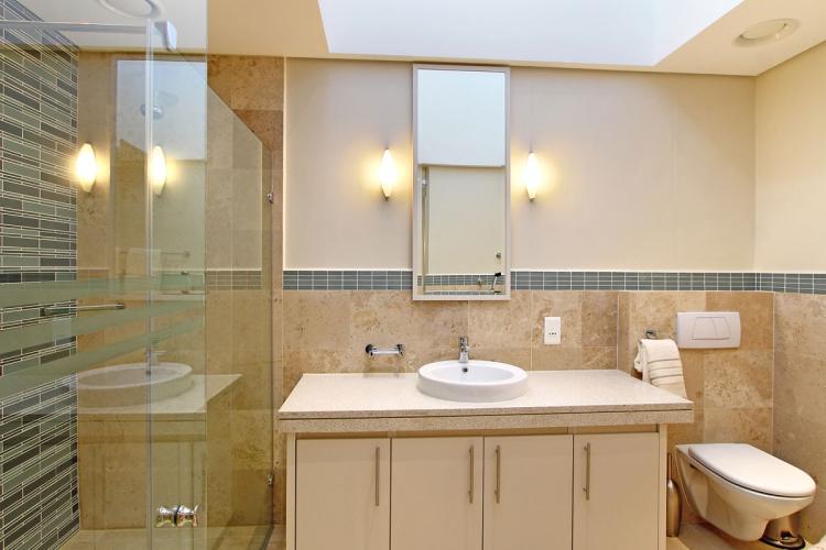 Photo 14 of Juliette 703 accommodation in V&A Waterfront, Cape Town with 3 bedrooms and 3 bathrooms