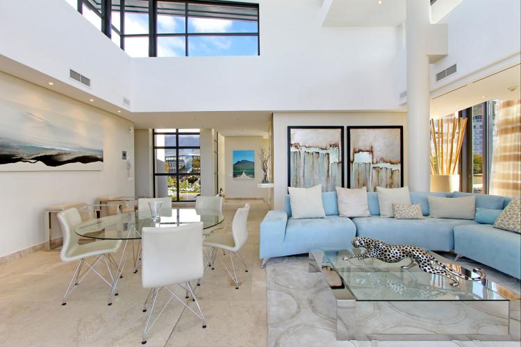 Photo 8 of Juliette 703 accommodation in V&A Waterfront, Cape Town with 3 bedrooms and 3 bathrooms