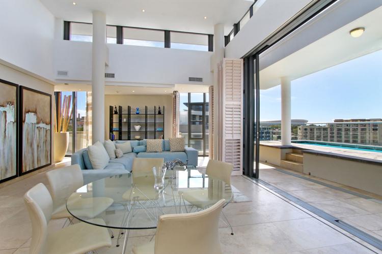 Photo 9 of Juliette 703 accommodation in V&A Waterfront, Cape Town with 3 bedrooms and 3 bathrooms