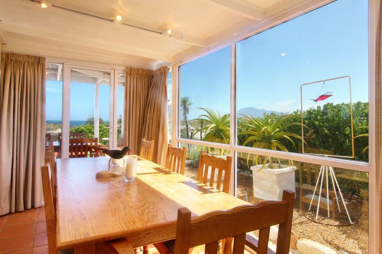 Photo 7 of Kommetjie Beach House accommodation in Kommetjie, Cape Town with 3 bedrooms and 3 bathrooms