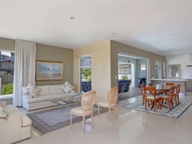 Photo 5 of Kommetjie Greenways accommodation in Kommetjie, Cape Town with 4 bedrooms and 4 bathrooms