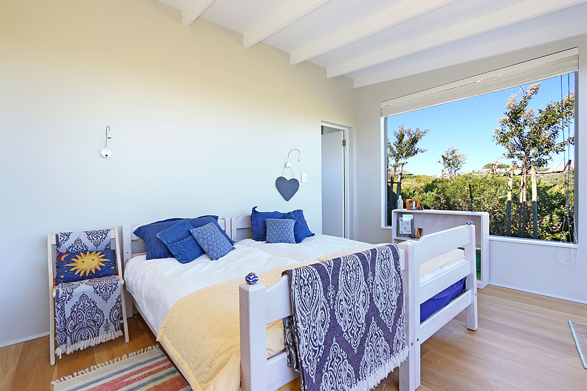 Photo 12 of Kommetjie Southern Right Villa accommodation in Kommetjie, Cape Town with 4 bedrooms and 3 bathrooms