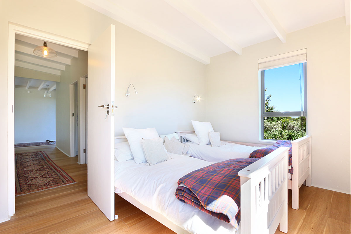 Photo 15 of Kommetjie Southern Right Villa accommodation in Kommetjie, Cape Town with 4 bedrooms and 3 bathrooms