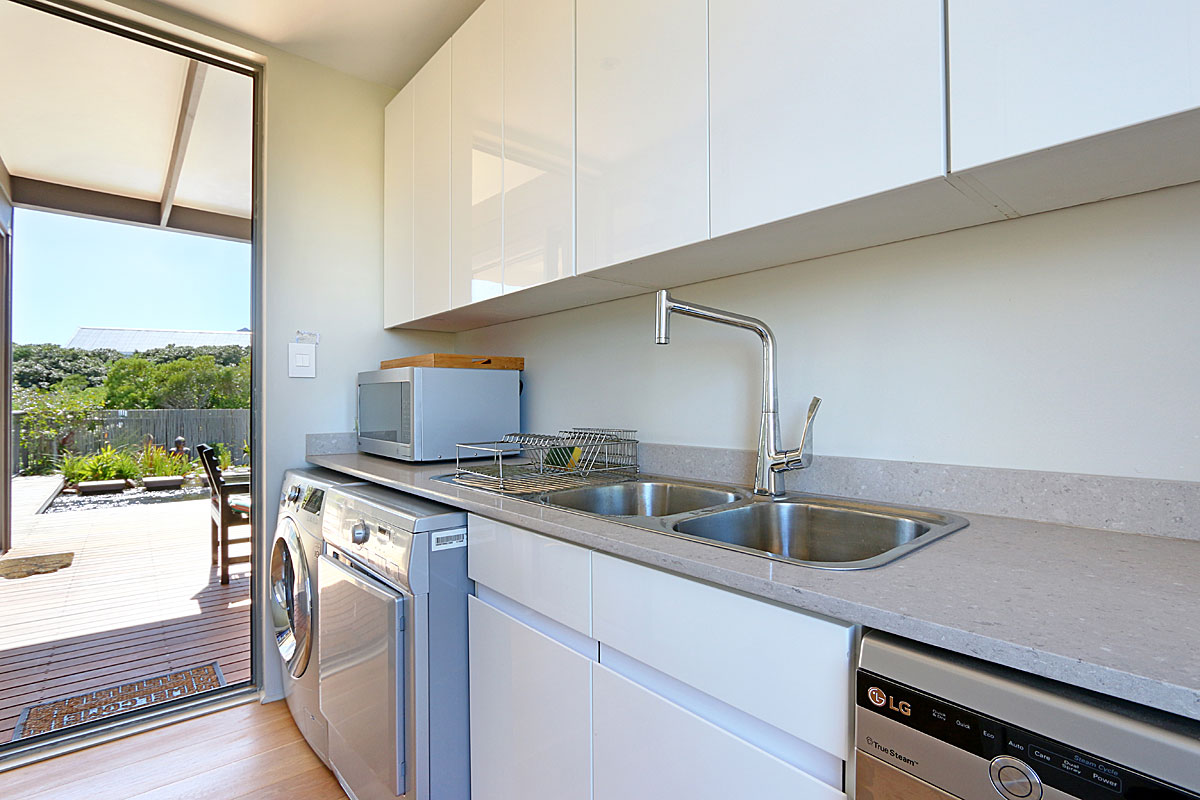 Photo 5 of Kommetjie Southern Right Villa accommodation in Kommetjie, Cape Town with 4 bedrooms and 3 bathrooms