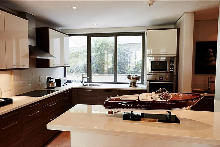 Photo 11 of Kylemore 101 accommodation in V&A Waterfront, Cape Town with 2 bedrooms and 2 bathrooms
