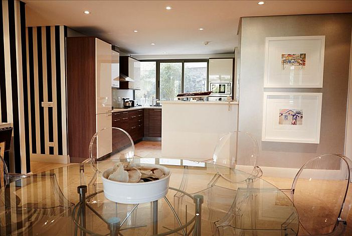 Photo 9 of Kylemore 101 accommodation in V&A Waterfront, Cape Town with 2 bedrooms and 2 bathrooms