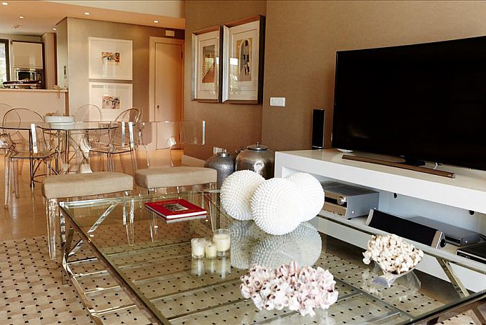 Photo 10 of Kylemore 101 accommodation in V&A Waterfront, Cape Town with 2 bedrooms and 2 bathrooms
