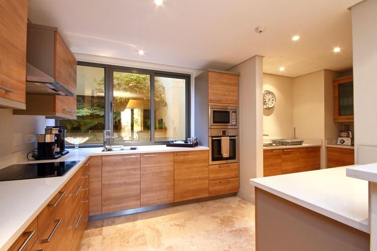 Photo 12 of Kylemore 109 accommodation in V&A Waterfront, Cape Town with 2 bedrooms and 2 bathrooms