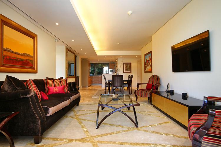 Photo 16 of Kylemore 109 accommodation in V&A Waterfront, Cape Town with 2 bedrooms and 2 bathrooms