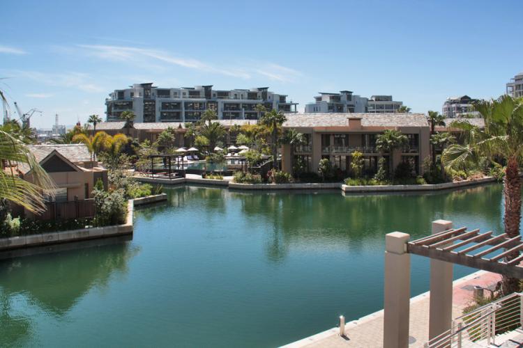 Photo 7 of Kylemore 111 accommodation in V&A Waterfront, Cape Town with 1 bedrooms and 1 bathrooms