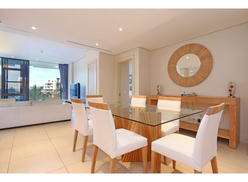 Photo 6 of Kylemore 210 accommodation in V&A Waterfront, Cape Town with 2 bedrooms and 2 bathrooms