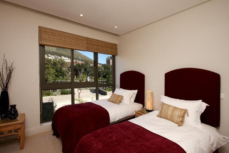 Photo 7 of Kylemore 410 accommodation in V&A Waterfront, Cape Town with 3 bedrooms and 3 bathrooms