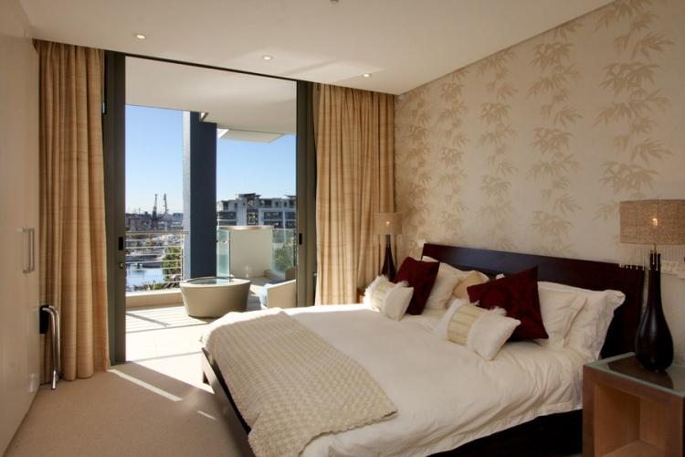 Photo 9 of Kylemore 410 accommodation in V&A Waterfront, Cape Town with 3 bedrooms and 3 bathrooms