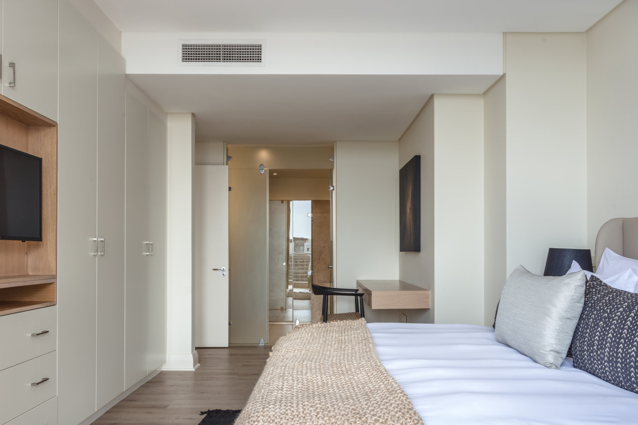 Photo 7 of Kylemore 501 accommodation in V&A Waterfront, Cape Town with 3 bedrooms and 3 bathrooms