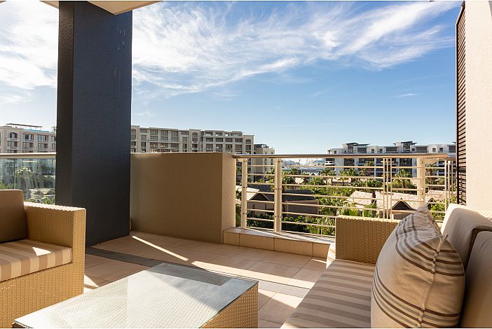 Photo 6 of Kylemore A 303 accommodation in V&A Waterfront, Cape Town with 2 bedrooms and 2 bathrooms