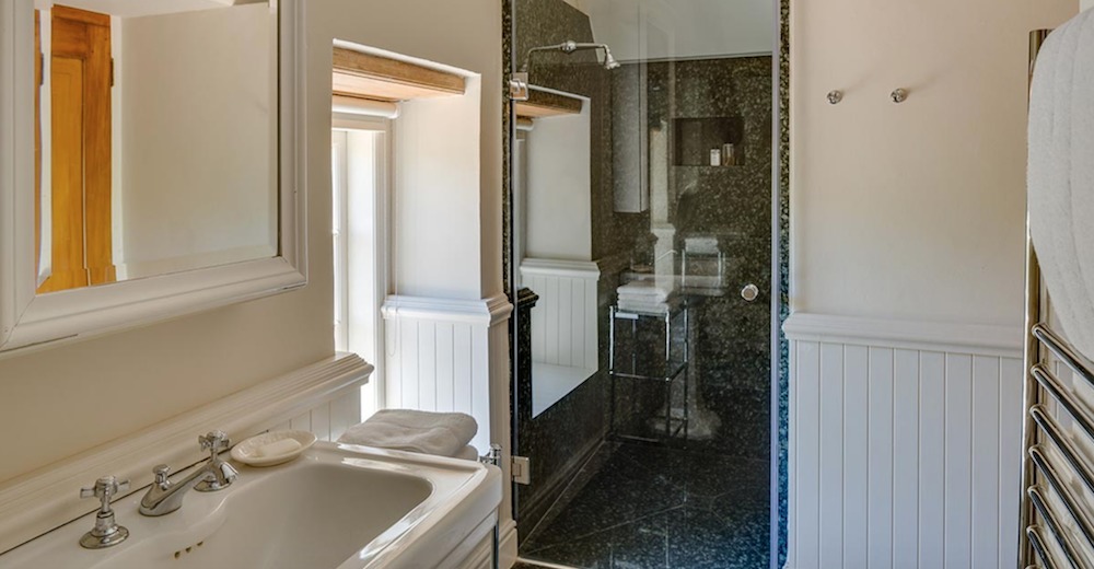 Photo 15 of La Rive Franschhoek accommodation in Franschhoek, Cape Town with 6 bedrooms and 6 bathrooms