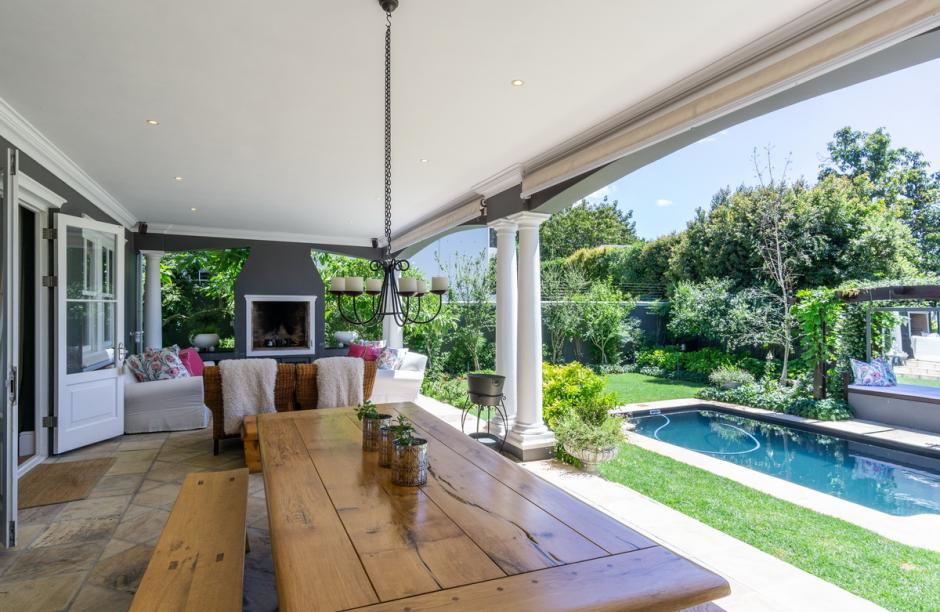 Photo 18 of Lanes End accommodation in Kenilworth, Cape Town with 4 bedrooms and 4 bathrooms