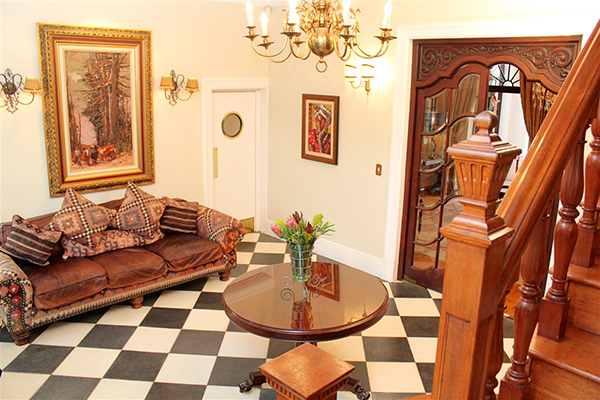 Photo 26 of Le Jardin Villa accommodation in Stellenbosch, Cape Town with 4 bedrooms and 4 bathrooms
