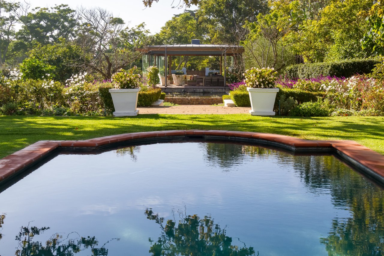 Photo 14 of Le Marais Villa accommodation in Constantia, Cape Town with 5 bedrooms and 5 bathrooms