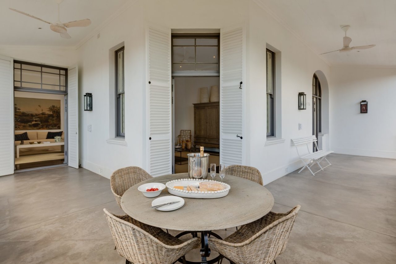 Photo 11 of Linda Vista accommodation in Camps Bay, Cape Town with 5 bedrooms and 5 bathrooms