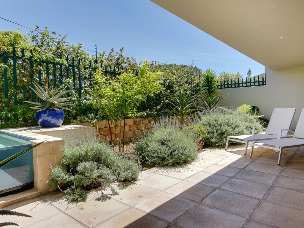Photo 23 of Malindi accommodation in Camps Bay, Cape Town with 4 bedrooms and 4 bathrooms