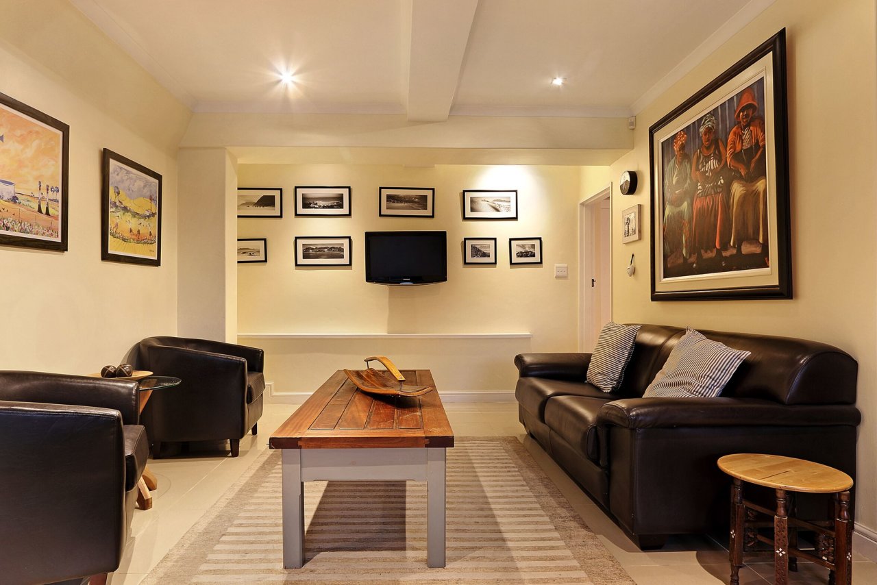 Photo 33 of Merridew accommodation in Camps Bay, Cape Town with 6 bedrooms and 6 bathrooms