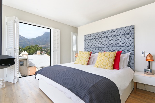 Photo 16 of Newport Villa accommodation in Tamboerskloof, Cape Town with 4 bedrooms and 4 bathrooms
