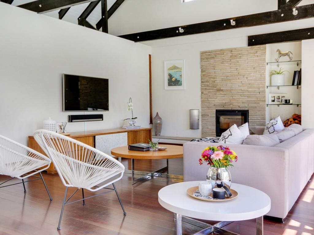 Photo 9 of Oakwood Lane accommodation in Hout Bay, Cape Town with 4 bedrooms and 3 bathrooms