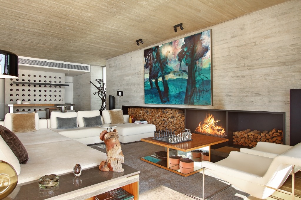 Photo 15 of Ocean View Splendour accommodation in Bantry Bay, Cape Town with 5 bedrooms and 5 bathrooms
