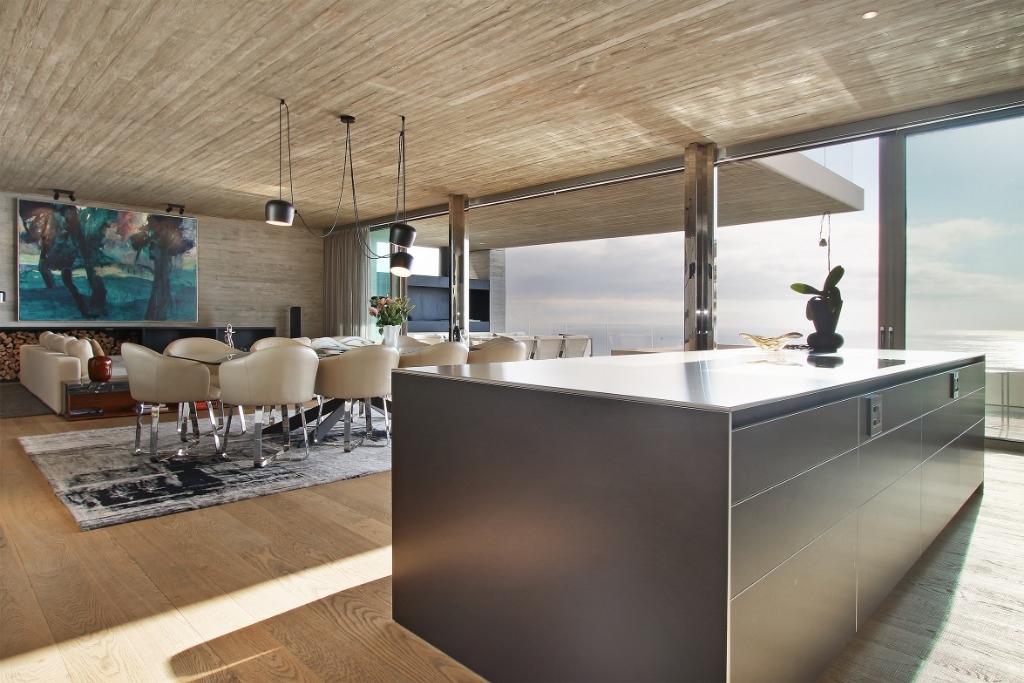 Photo 24 of Ocean View Splendour accommodation in Bantry Bay, Cape Town with 5 bedrooms and 5 bathrooms