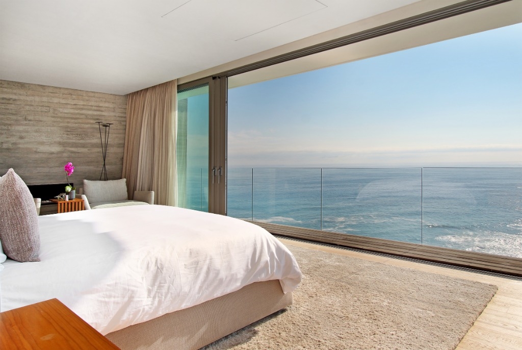 Photo 5 of Ocean View Splendour accommodation in Bantry Bay, Cape Town with 5 bedrooms and 5 bathrooms