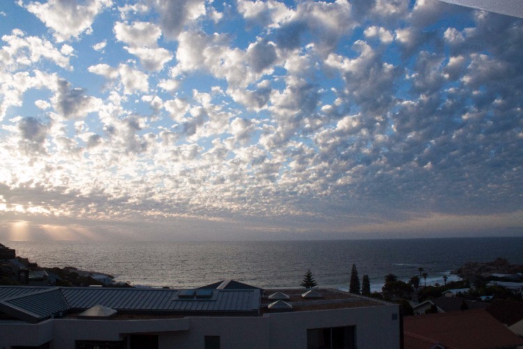 Photo 10 of Palm View Llandudno accommodation in Llandudno, Cape Town with 3 bedrooms and 3 bathrooms