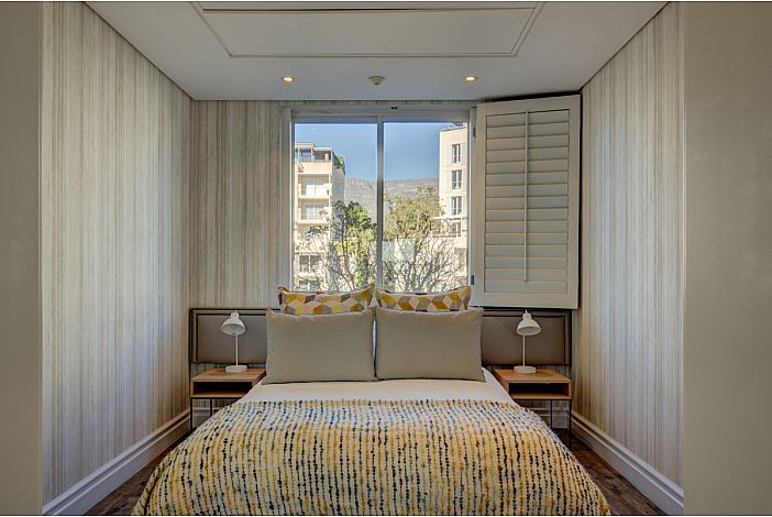 Photo 9 of Paregon 205 accommodation in V&A Waterfront, Cape Town with 3 bedrooms and 2 bathrooms