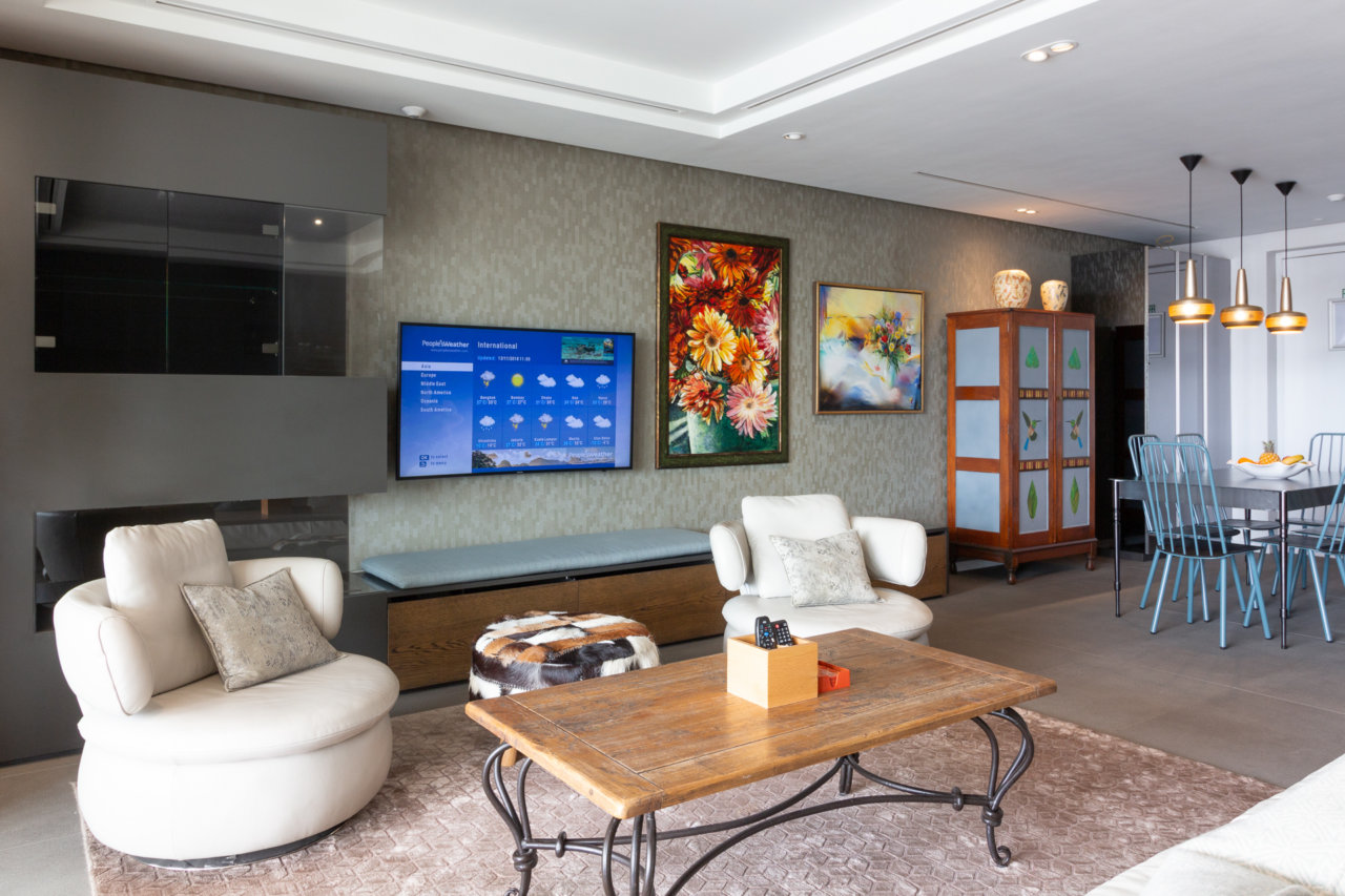 Photo 17 of Parergon 104 accommodation in V&A Waterfront, Cape Town with 1 bedrooms and 1 bathrooms