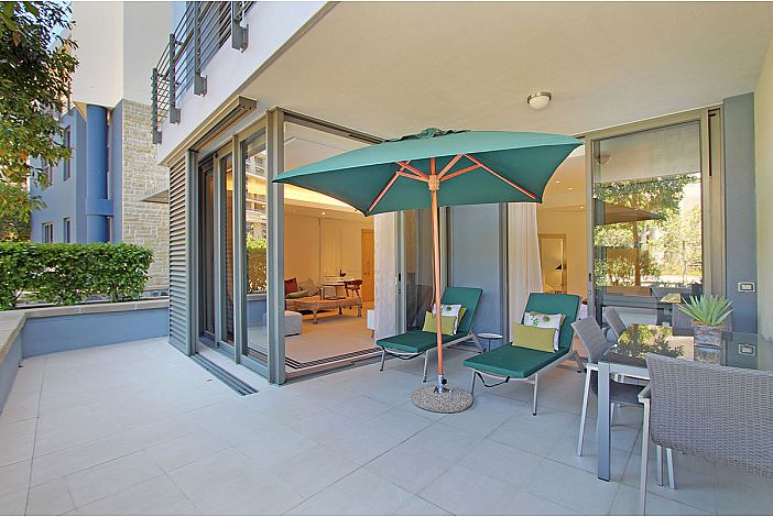 Photo 9 of Pembroke 009 accommodation in V&A Waterfront, Cape Town with 1 bedrooms and 1 bathrooms