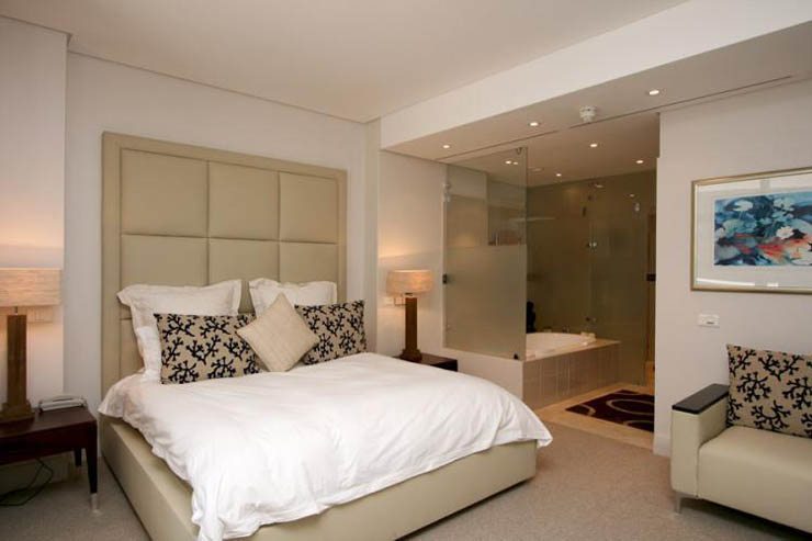 Photo 12 of Pembroke 103 accommodation in V&A Waterfront, Cape Town with 2 bedrooms and 2 bathrooms