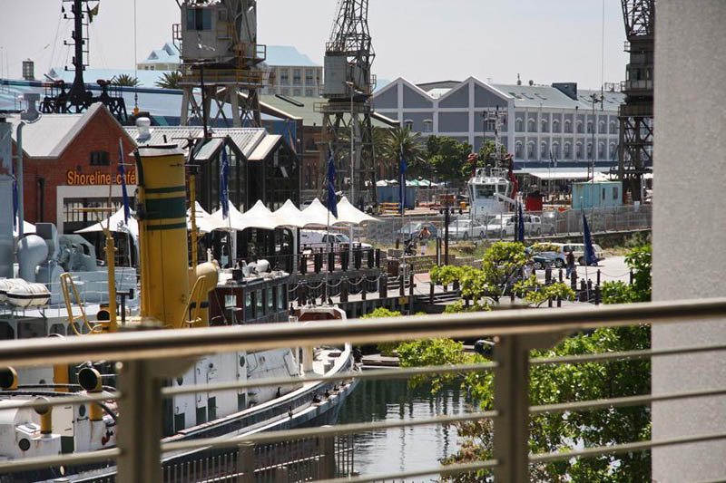 Photo 8 of Pembroke 103 accommodation in V&A Waterfront, Cape Town with 2 bedrooms and 2 bathrooms