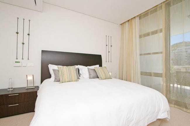 Photo 6 of Pembroke 104 accommodation in V&A Waterfront, Cape Town with 1 bedrooms and 1 bathrooms