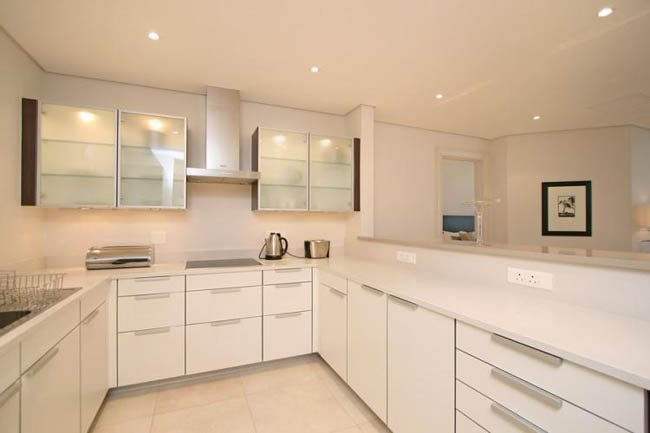 Photo 8 of Pembroke 104 accommodation in V&A Waterfront, Cape Town with 1 bedrooms and 1 bathrooms