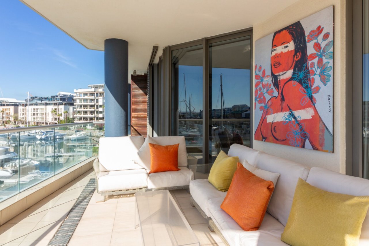 Photo 15 of Pembroke 207 accommodation in V&A Waterfront, Cape Town with 3 bedrooms and 3 bathrooms