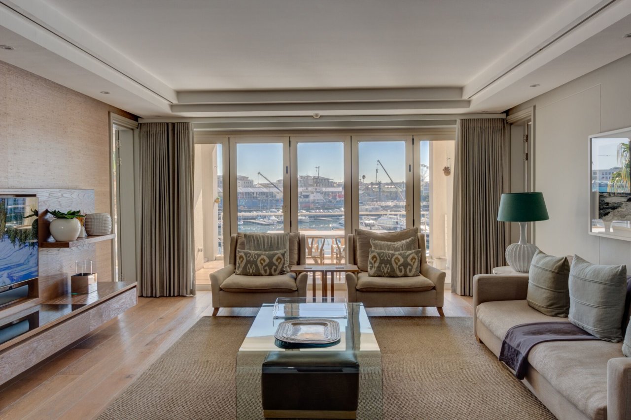 Photo 13 of Penrith 204 accommodation in V&A Waterfront, Cape Town with 3 bedrooms and 3 bathrooms