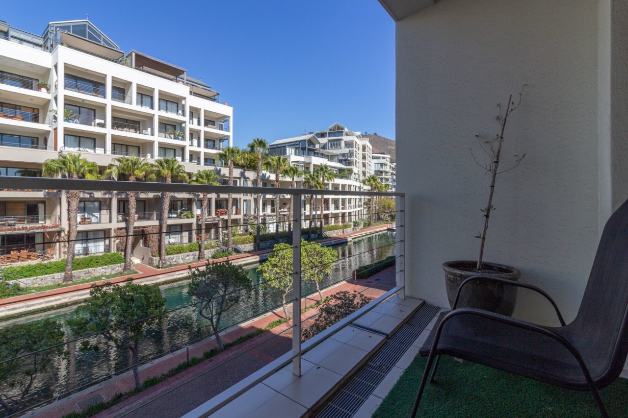 Photo 23 of Penrith 204 accommodation in V&A Waterfront, Cape Town with 3 bedrooms and 3 bathrooms