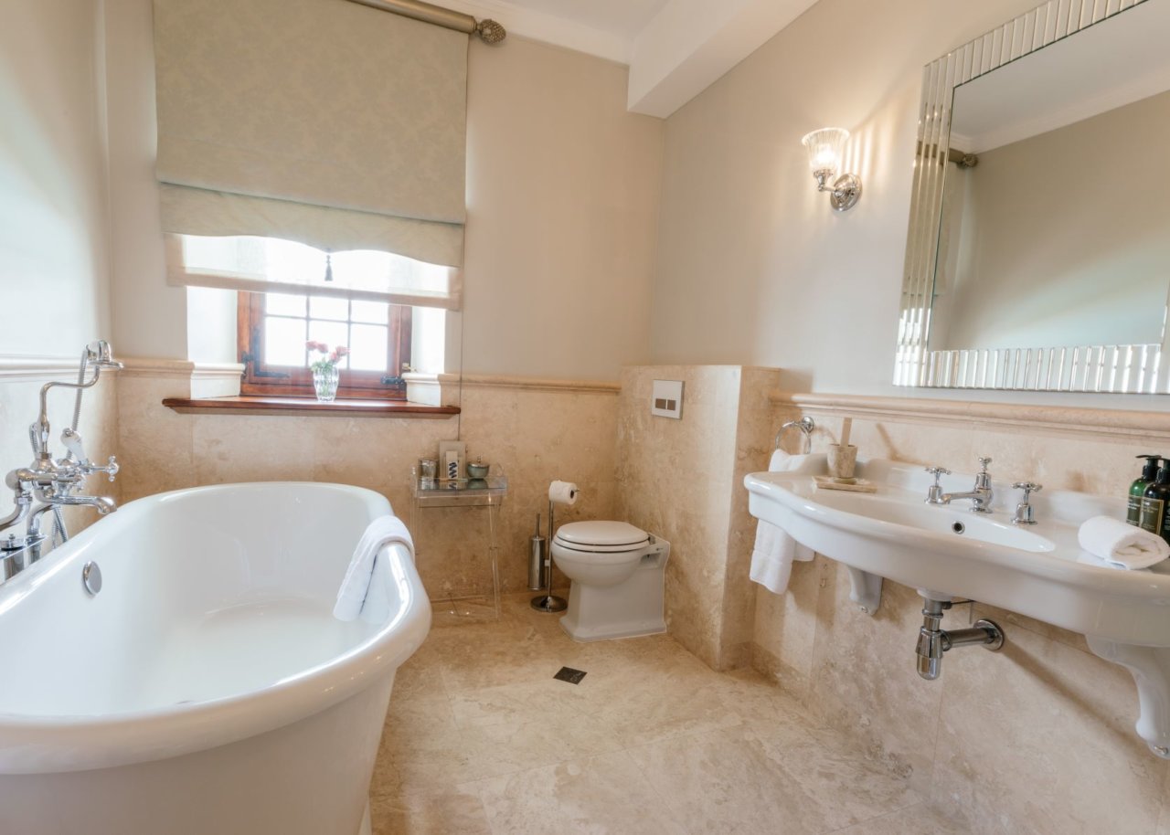 Photo 9 of Quoin Rock Manor House accommodation in Stellenbosch, Cape Town with 7 bedrooms and 7 bathrooms