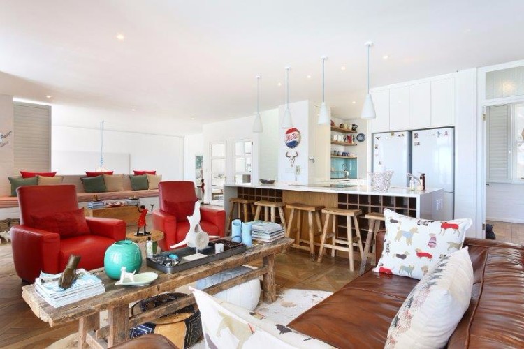 Photo 11 of Sea-esta accommodation in Llandudno, Cape Town with 4 bedrooms and 3 bathrooms