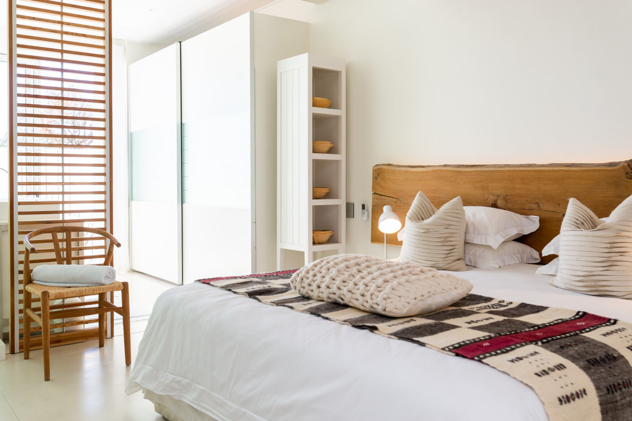 Photo 8 of Sea Haven Bungalow accommodation in Clifton, Cape Town with 3 bedrooms and 3 bathrooms