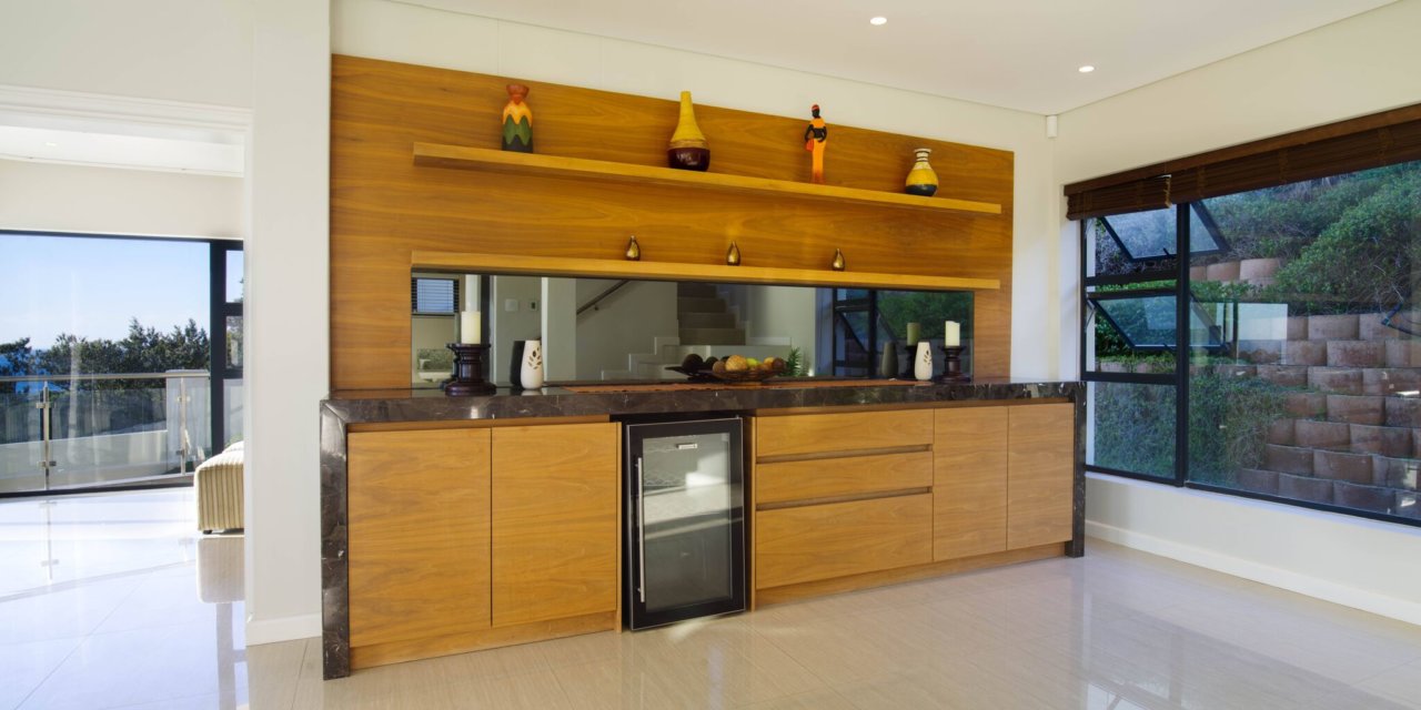 Photo 12 of Sunset Mansion accommodation in Llandudno, Cape Town with 7 bedrooms and 7 bathrooms